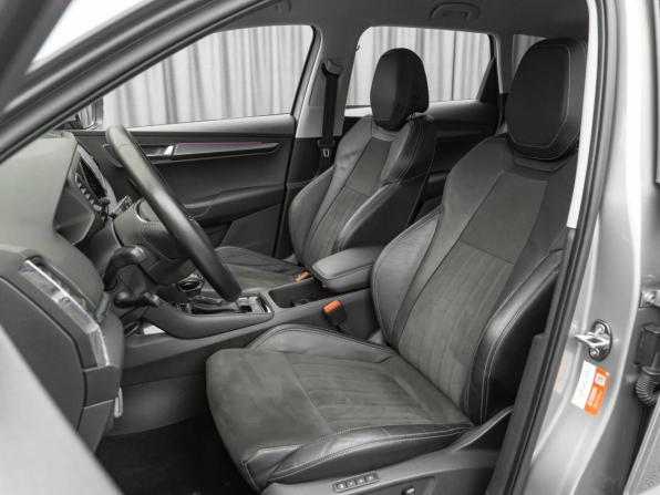 Skoda Karoq I с пробегом 2021 года, цена 2 780 000 рублей, 88984 км, внедорожник, Автокод Объявления
