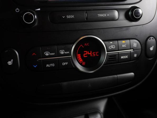 Kia Soul II Рестайлинг с пробегом 2018 года, цена 1 549 000 рублей, 154586 км, хэтчбек, Автокод Объявления