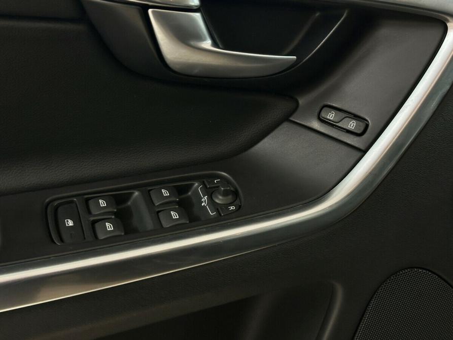 Volvo XC60 I Москва  - изображение 9