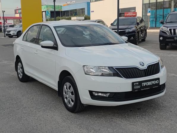 Skoda Rapid I Рестайлинг с пробегом 2018 года, цена 1 265 000 рублей, 104322 км, лифтбек, Автокод Объявления