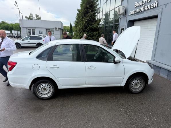 Lada (ВАЗ) Granta I Рестайлинг с пробегом 2024 года, цена 750 000 рублей, 26600 км, седан, Автокод Объявления