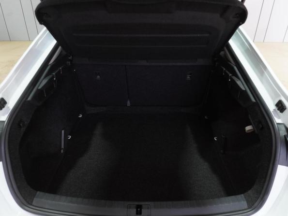 Skoda Octavia IV (A8) с пробегом 2021 года, цена 2 069 000 рублей, 173559 км, лифтбек, Автокод Объявления