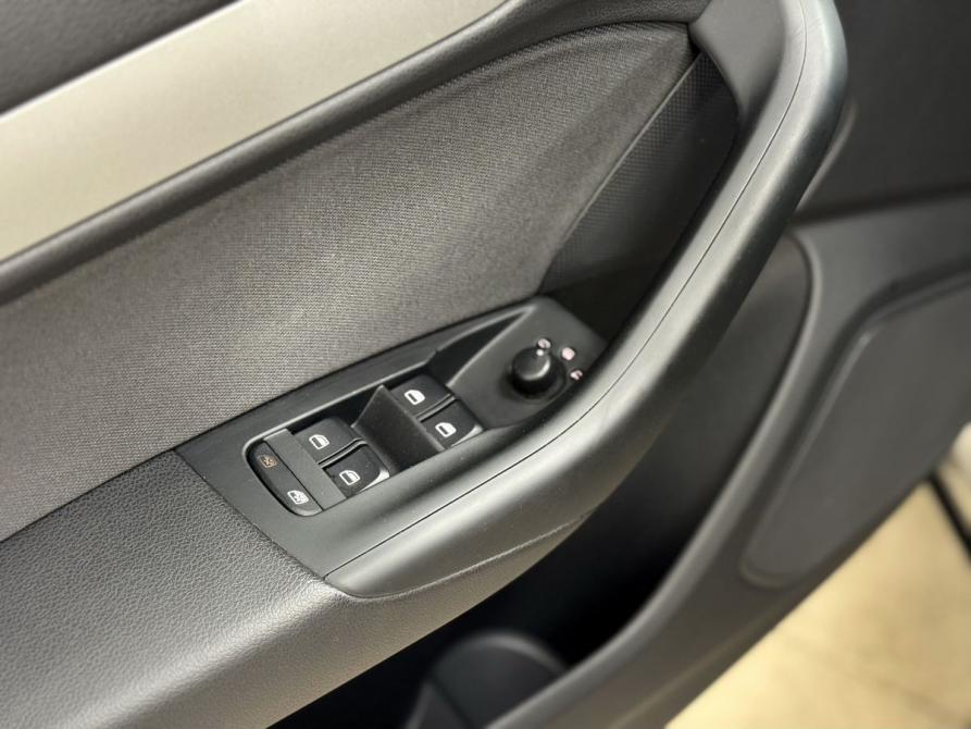 Audi Q3 I (8U) Санкт-Петербург  - изображение 18