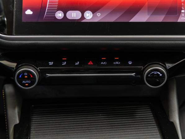 Omoda S5 с пробегом 2023 года, цена 1 618 000 рублей, 21838 км, седан, Автокод Объявления