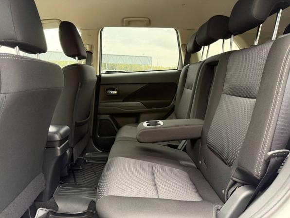 Mitsubishi Outlander III Рестайлинг 3 с пробегом 2018 года, цена 1 475 000 рублей, 235000 км, внедорожник, Автокод Объявления