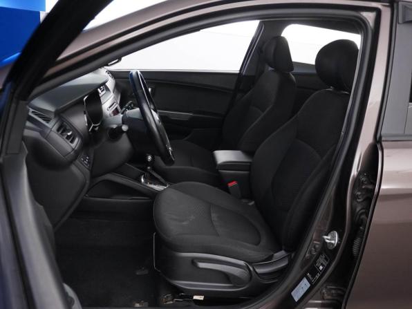 Kia Rio III Рестайлинг с пробегом 2015 года, цена 1 093 051 рубль, 126913 км, хэтчбек, Автокод Объявления