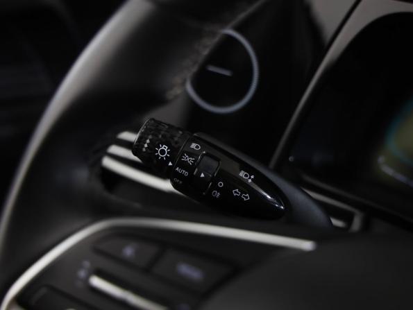 Hyundai Elantra VII (CN7) Рестайлинг с пробегом 2023 года, цена 2 149 000 рублей, 41450 км, седан, Автокод Объявления