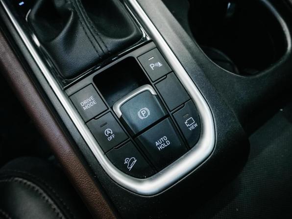Hyundai Santa Fe IV с пробегом 2018 года, цена 3 224 000 рублей, 151902 км, внедорожник, Автокод Объявления
