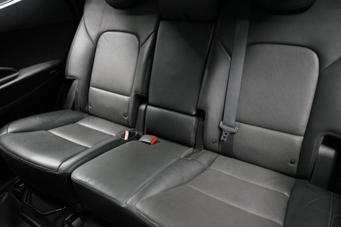Hyundai Santa Fe III Рестайлинг с пробегом 2016 года, цена 2 640 000 рублей, 109958 км, внедорожник, Автокод Объявления