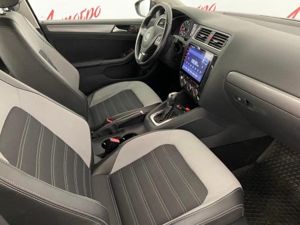 Volkswagen Jetta VI с пробегом 2014 года, цена 1 350 000 рублей, 72245 км, седан, Автокод Объявления