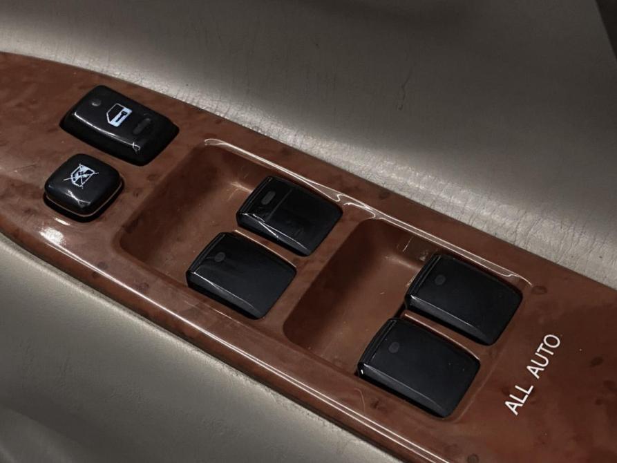 Toyota Land Cruiser 100 Series Рестайлинг 1 Красноярск  - изображение 15