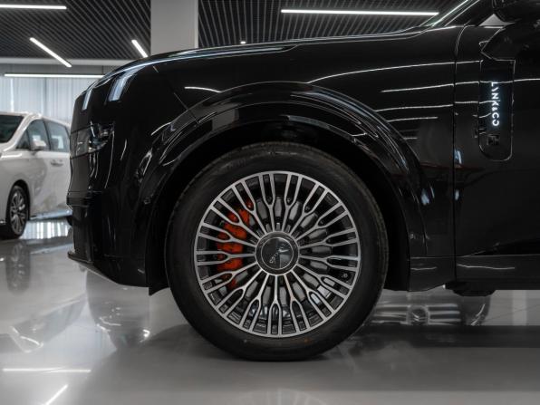 Lynk &amp; Co 900 с пробегом 2026 года, цена 9 050 000 рублей, 50 км, внедорожник, Автокод Объявления