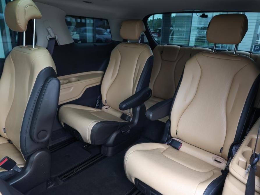 Kia Carnival IV Москва  - изображение 14