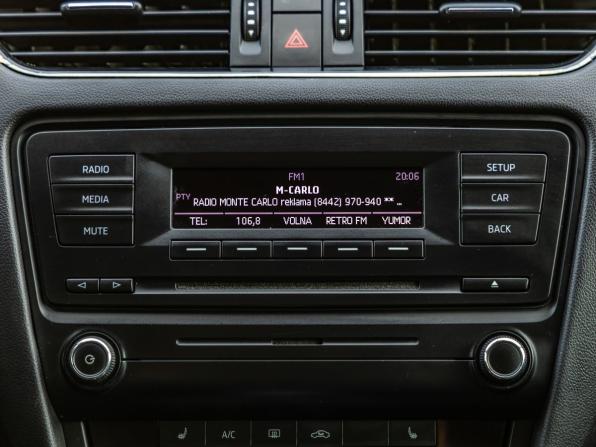 Skoda Octavia III (A7) с пробегом 2014 года, цена 948 000 рублей, 239725 км, лифтбек, Автокод Объявления