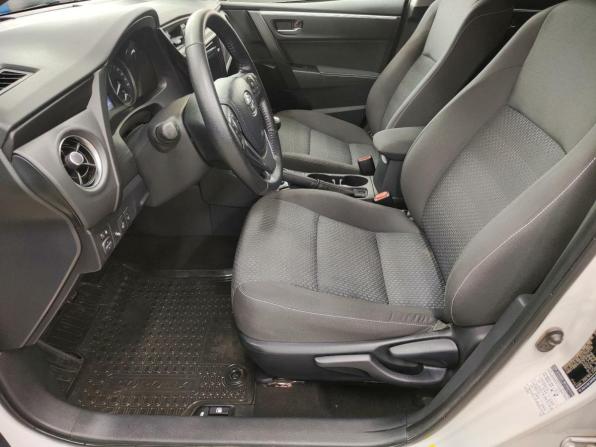 Toyota Corolla XI (E160 E170 E180) Рестайлинг 1 с пробегом 2018 года, цена 1 717 200 рублей, 126325 км, седан, Автокод Объявления