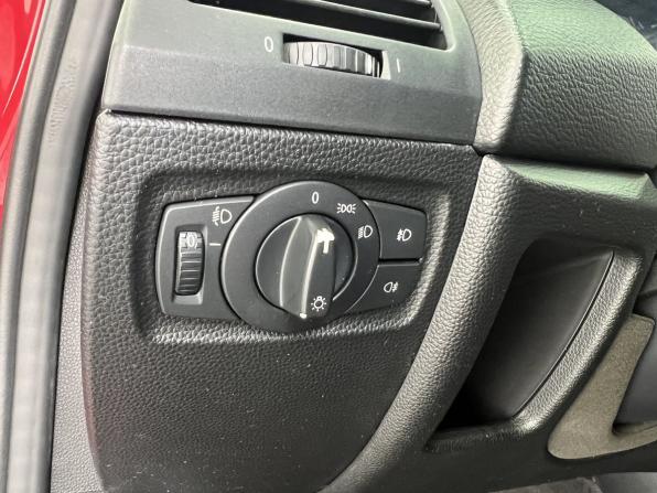 BMW 1 серии I (E81/E82/E87/E88) Рестайлинг с пробегом 2011 года, цена 799 000 рублей, 255772 км, хэтчбек, Автокод Объявления