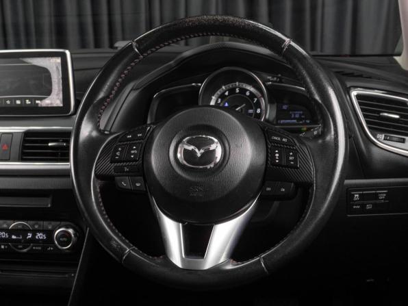 Mazda Axela III с пробегом 2014 года, цена 1 349 000 рублей, 157133 км, хэтчбек, Автокод Объявления