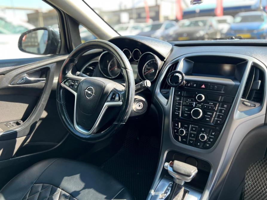 Opel Astra J Рестайлинг Альметьевск  - изображение 27