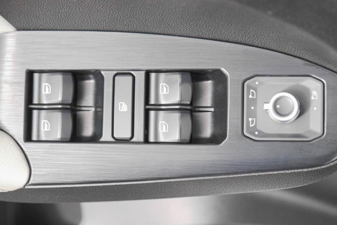 Haval Jolion I с пробегом 2023 года, цена 2 349 000 рублей, 62917 км, внедорожник, Автокод Объявления