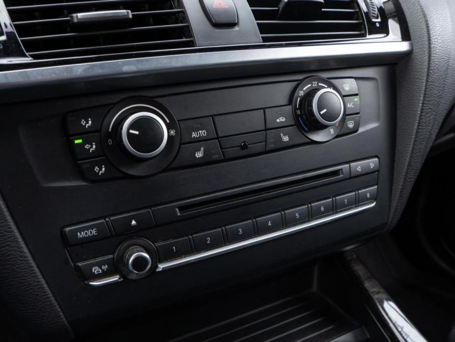 BMW X3 II (F25) Рестайлинг Волгоград  - изображение 15