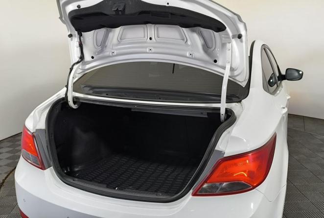Hyundai Solaris I с пробегом 2014 года, цена 970 000 рублей, 85959 км, седан, Автокод Объявления