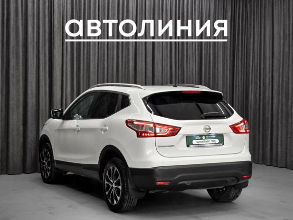 Nissan Qashqai II с пробегом 2014 года, цена 1 439 000 рублей, 172000 км, внедорожник, Автокод Объявления
