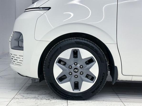 Hyundai Staria I с пробегом 2022 года, цена 5 400 000 рублей, 76867 км, минивэн, Автокод Объявления