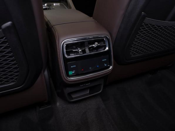 Geely Monjaro I Рестайлинг 2 с пробегом 2025 года, цена 4 180 000 рублей, 22 км, внедорожник, Автокод Объявления