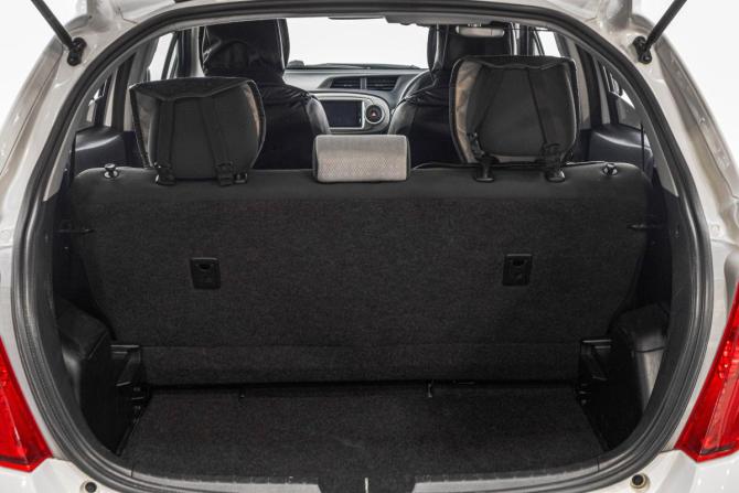 Toyota Vitz III (XP130) с пробегом 2013 года, цена 839 000 рублей, 123000 км, хэтчбек, Автокод Объявления