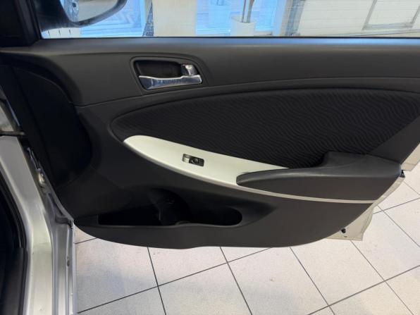 Hyundai Solaris I с пробегом 2013 года, цена 699 000 рублей, 138000 км, седан, Автокод Объявления