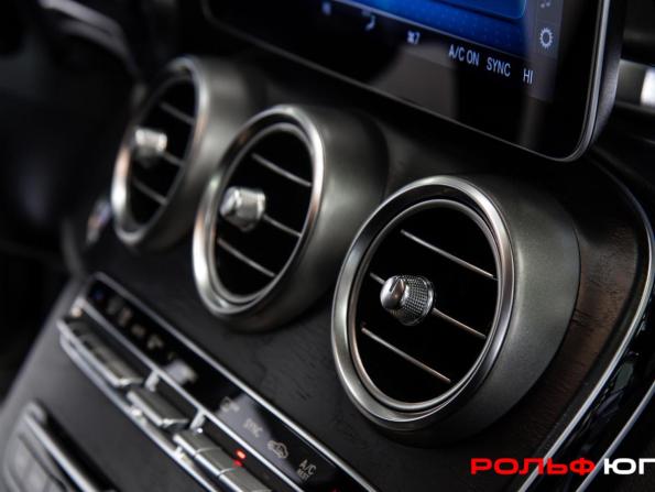 Mercedes-Benz C-Класс IV (W205) Рестайлинг с пробегом 2019 года, цена 3 368 000 рублей, 62440 км, седан, Автокод Объявления