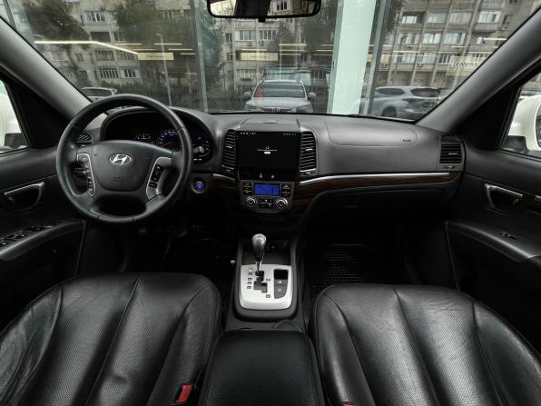 Hyundai Santa Fe II Рестайлинг с пробегом 2011 года, цена 1 451 000 рублей, 213068 км, внедорожник, Автокод Объявления
