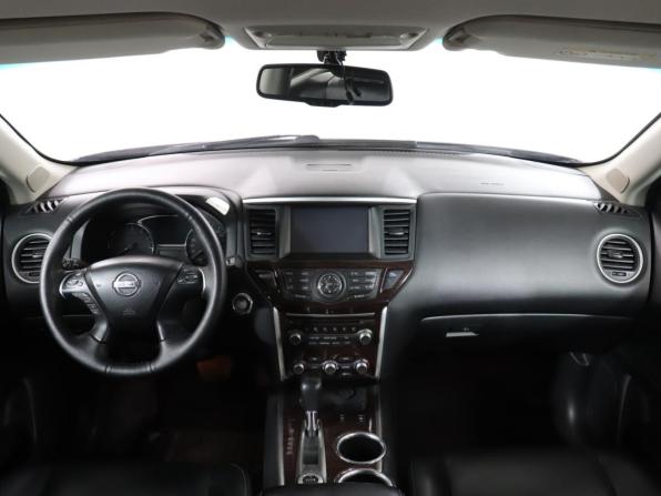 Nissan Pathfinder IV с пробегом 2015 года, цена 1 799 000 рублей, 189972 км, внедорожник, Автокод Объявления