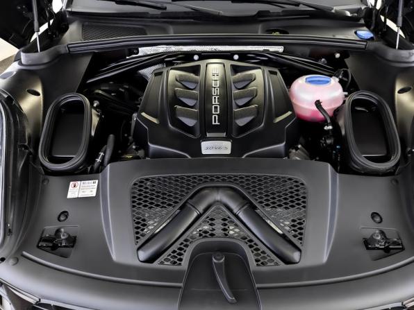 Porsche Macan I с пробегом 2015 года, цена 2 395 000 рублей, 103296 км, внедорожник, Автокод Объявления