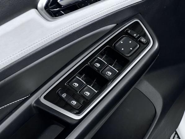 Jetta VS5 I Рестайлинг с пробегом 2023 года, цена 2 130 000 рублей, 65032 км, внедорожник, Автокод Объявления