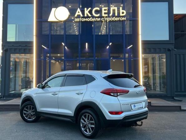 Hyundai Tucson III с пробегом 2018 года, цена 1 799 000 рублей, 170600 км, внедорожник, Автокод Объявления