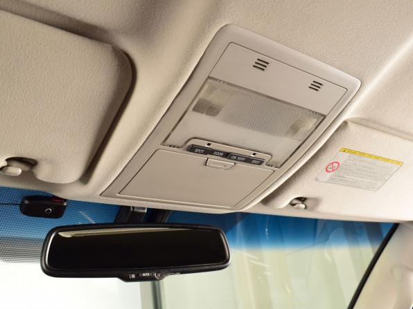 Toyota Land Cruiser 200 Series с пробегом 2012 года, цена 4 685 995 рублей, 209423 км, внедорожник, Автокод Объявления