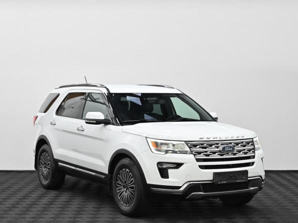 Ford Explorer V Рестайлинг с пробегом 2018 года, цена 2 249 000 рублей, 105000 км, внедорожник, Автокод Объявления