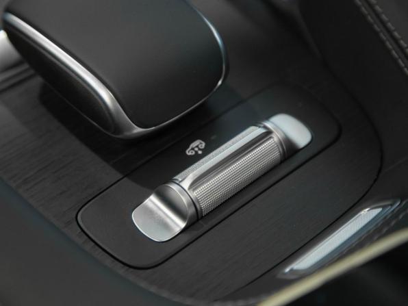 Новый Mercedes-Benz GLE II (V167) Рестайлинг 2026 года, цена 14 960 000 рублей, внедорожник, Автокод Объявления