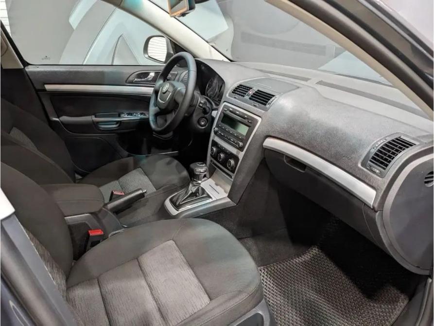 Skoda Octavia II (A5) Рестайлинг Пермь  - изображение 13