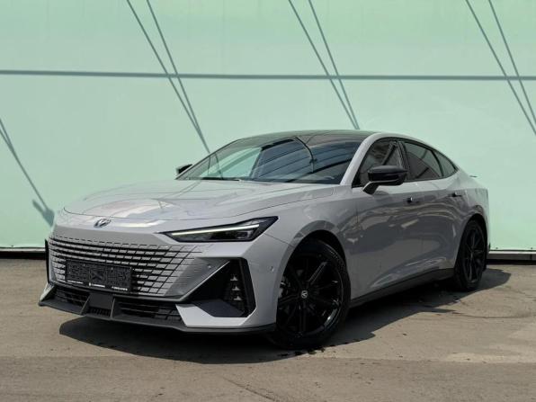 Changan UNI-V I с пробегом 2023 года, цена 1 975 000 рублей, 67000 км, лифтбек, Автокод Объявления