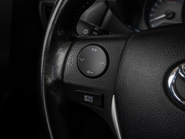 Toyota Corolla XI (E160 E170 E180) с пробегом 2014 года, цена 1 195 000 рублей, 188049 км, седан, Автокод Объявления