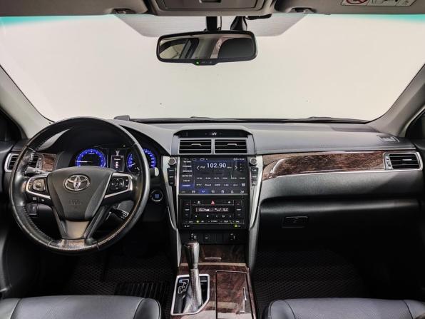Toyota Camry VII (XV50) Рестайлинг 2 с пробегом 2017 года, цена 2 190 000 рублей, 187899 км, седан, Автокод Объявления