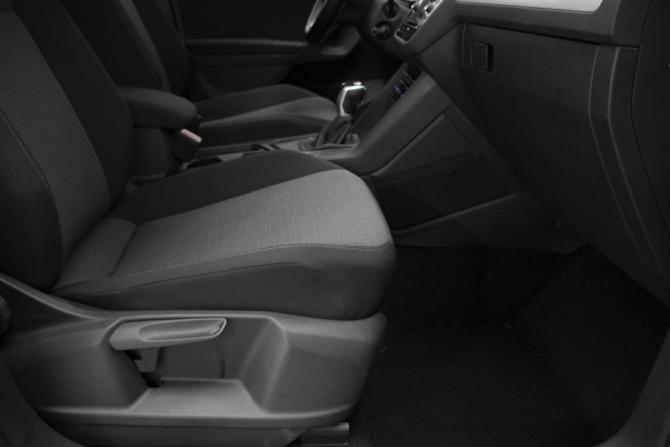 Volkswagen Tiguan II Рестайлинг с пробегом 2020 года, цена 2 449 000 рублей, 55178 км, внедорожник, Автокод Объявления