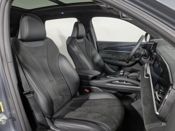 Geely Monjaro I с пробегом 2024 года, цена 3 699 000 рублей, 31423 км, внедорожник, Автокод Объявления