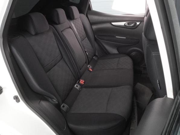 Nissan Qashqai II с пробегом 2015 года, цена 1 269 000 рублей, 208616 км, внедорожник, Автокод Объявления