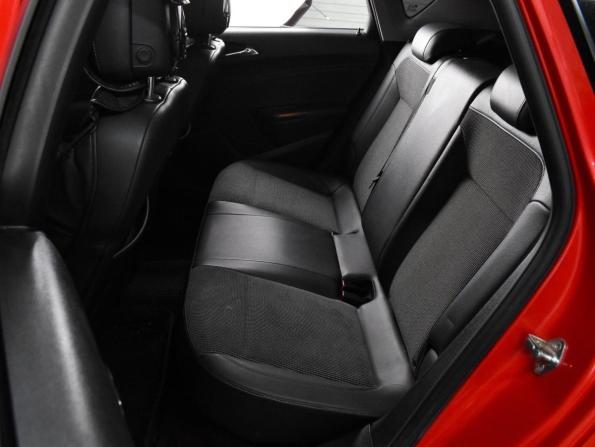 Opel Astra J Рестайлинг с пробегом 2012 года, цена 669 000 рублей, 175191 км, хэтчбек, Автокод Объявления