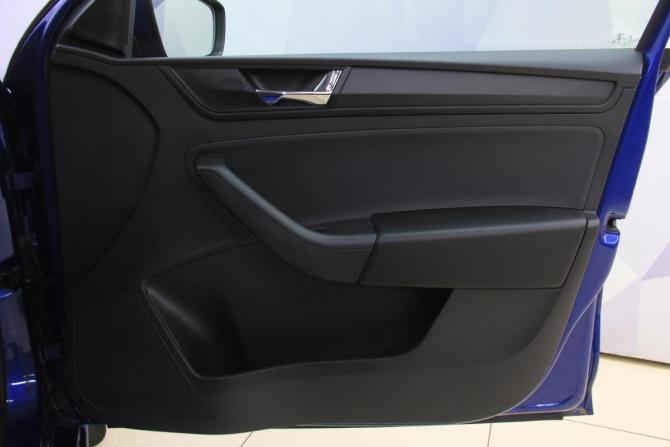 Skoda Rapid II с пробегом 2021 года, цена 1 499 900 рублей, 154658 км, лифтбек, Автокод Объявления