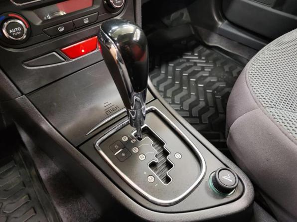 Dongfeng H30 Cross с пробегом 2015 года, цена 579 280 рублей, 183917 км, хэтчбек, Автокод Объявления
