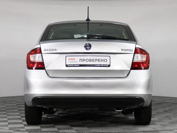 Skoda Rapid I Рестайлинг с пробегом 2018 года, цена 1 030 000 рублей, 124908 км, лифтбек, Автокод Объявления